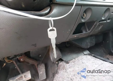 2003 Chevrolet Silverado 2500Hd Ls z USA, uszkodzony, nr VIN 1GCHK23133F196739